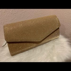 Golden dream handbag for all kinds of events.
